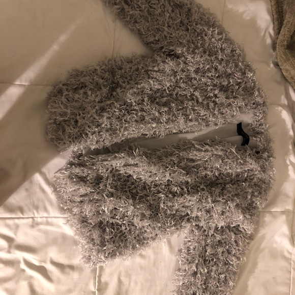 A grey Zara coat - Picture 2 of 2